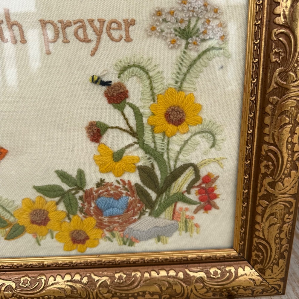 VTG Crewel Finished Embroidery Creative Circle 1004 Life Is Fragile Framed 12x15 - Picture 4 of 8